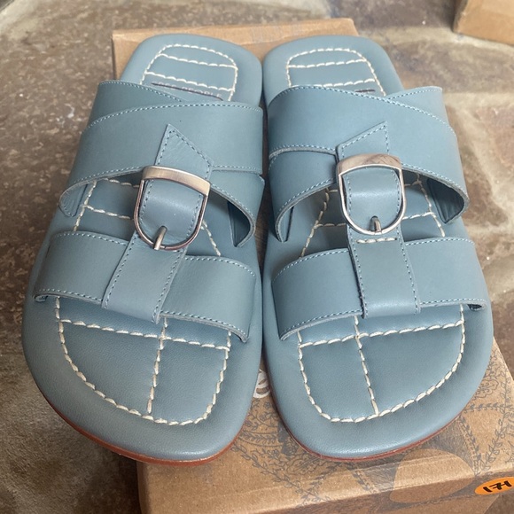 FREE PEOPLE Sloan Blue Buckle Leather Slides Sandals in Stormy Sea NIB - Picture 3 of 7